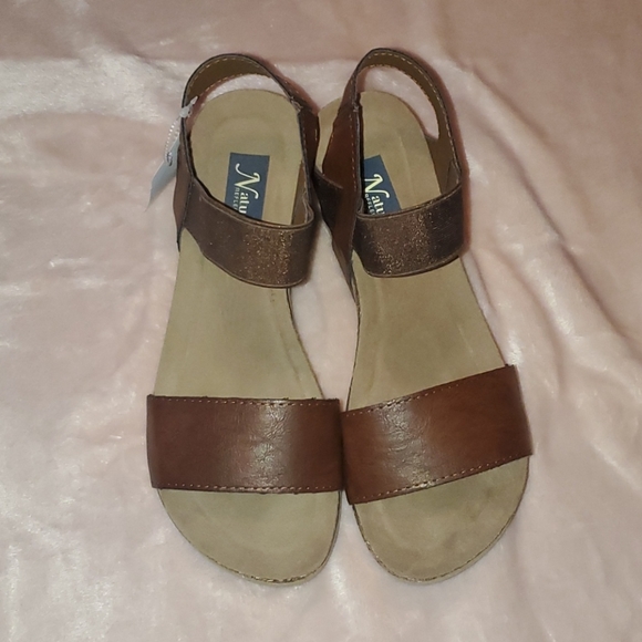 Wedge Sandals - Picture 2 of 10